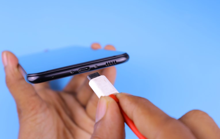 Cara Mengatasi Pengisian Baterai Hp Yang Lama