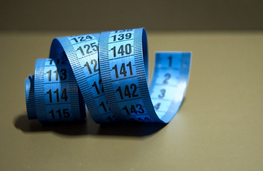 Web Pengukur Tinggi Badan