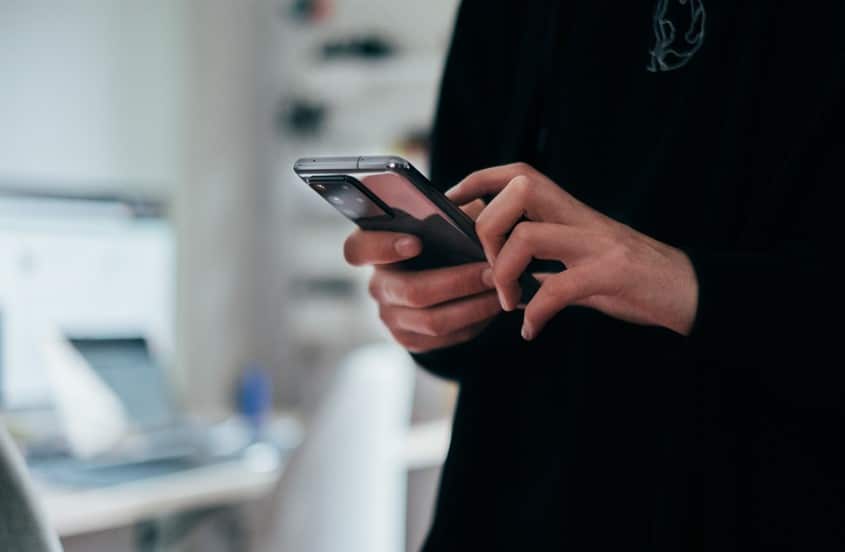 Cara melihat friend activity di Spotify